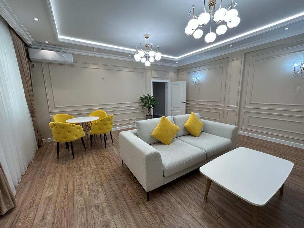 Home Apartment Complex photo 1