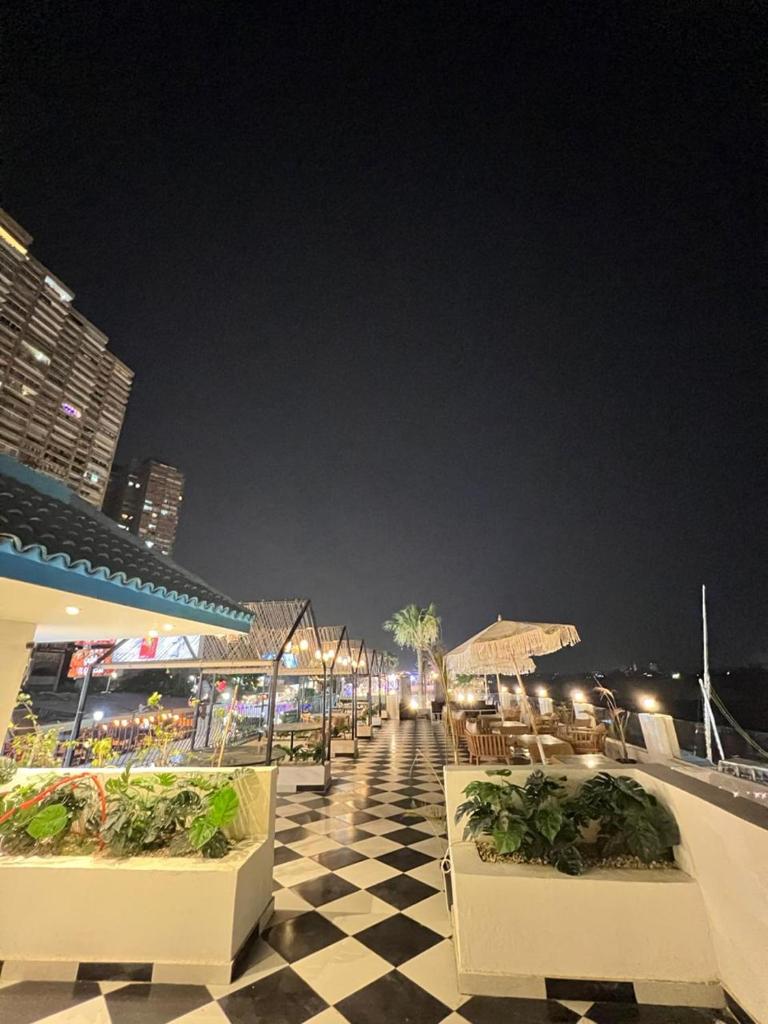 Jewel Plaza Hotel photo 1