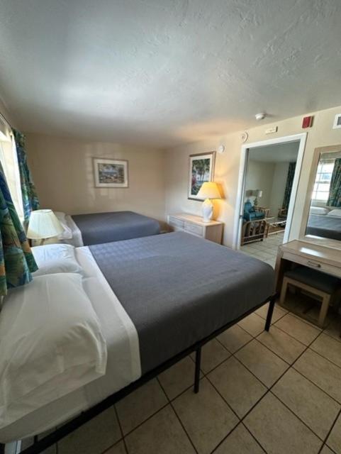 Breezy Palms Resort photo 3