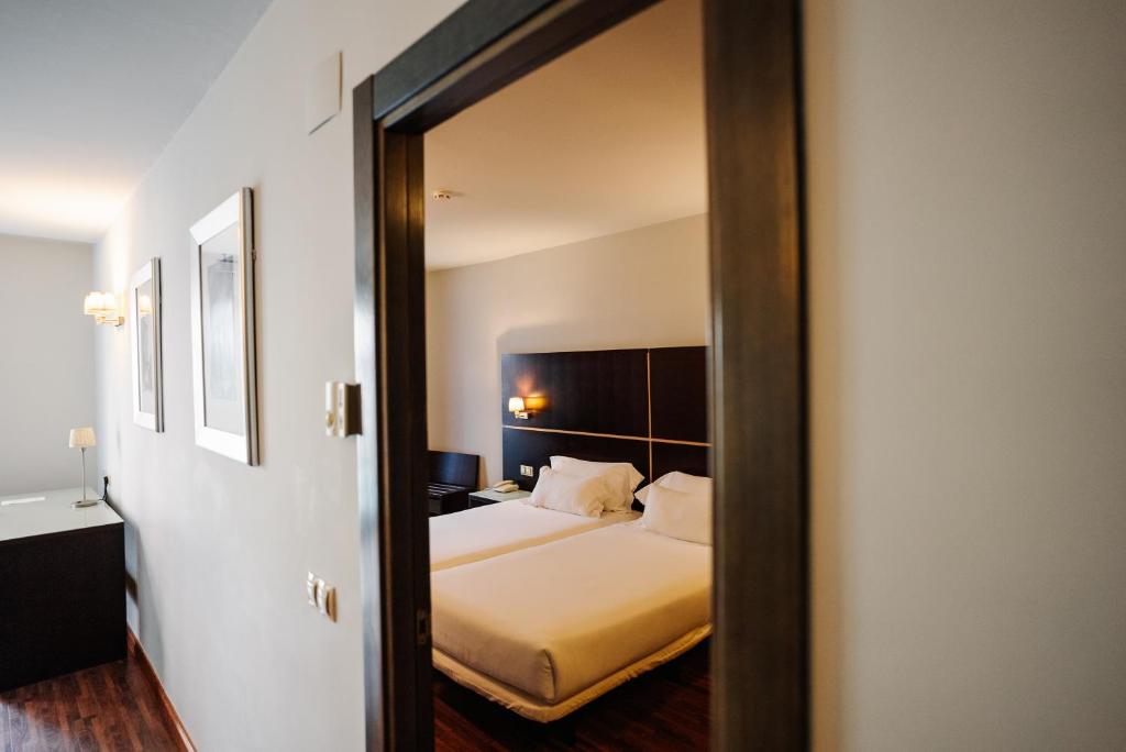 Palacio de los Blasones Suites photo 4