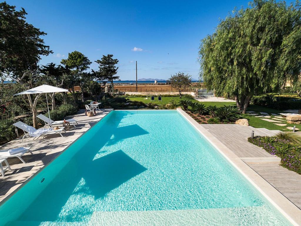 Comfortable villa with private pool, nearby Trapani and only 450m from the sea! photo 4
