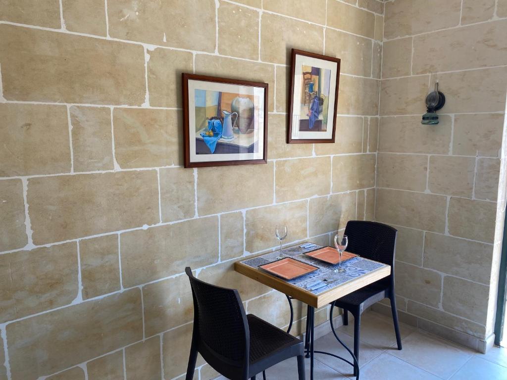 Charming 2 Bedroom Apartment in Qala - Gozo photo 2