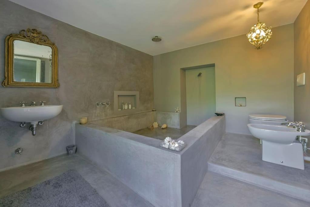 Villa Zeta / Design Villa with Private Pool photo 2
