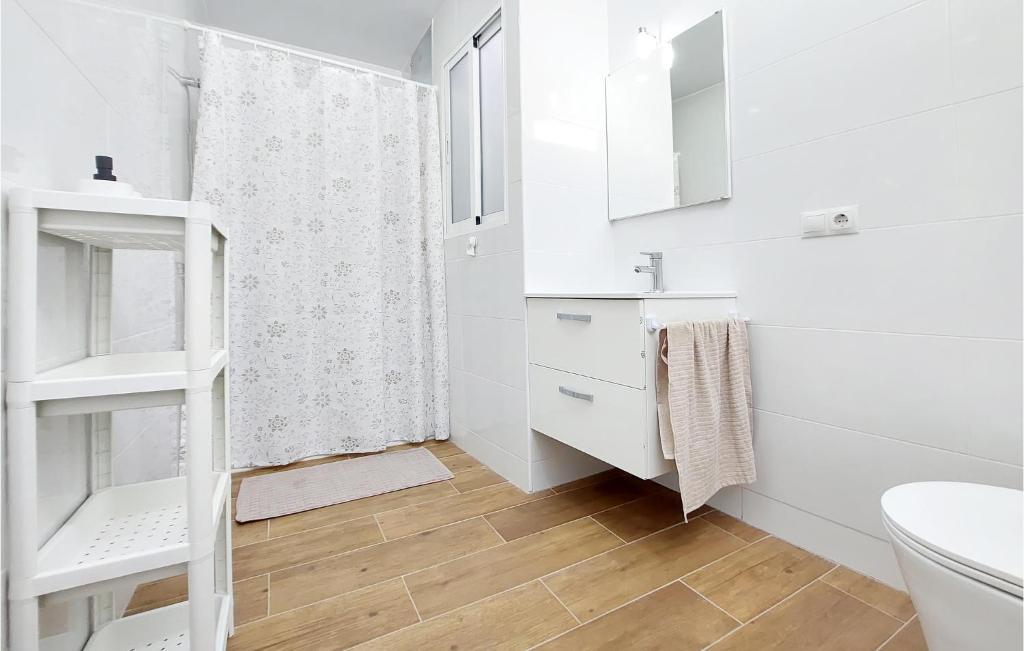 Amazing Home In Ador With Wifi And 3 Bedrooms photo 1