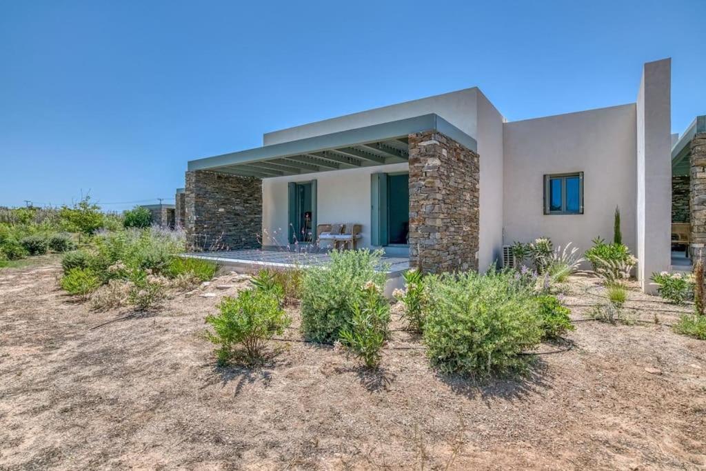 Villa Xifara - Seafront photo 2