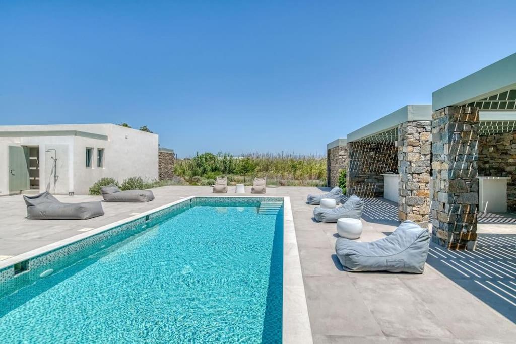 Villa Xifara - Seafront photo 4