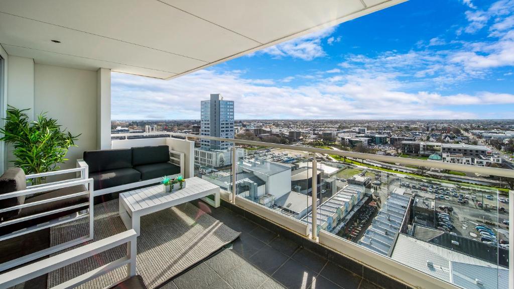 Central City View with Free Valet Parking photo 2