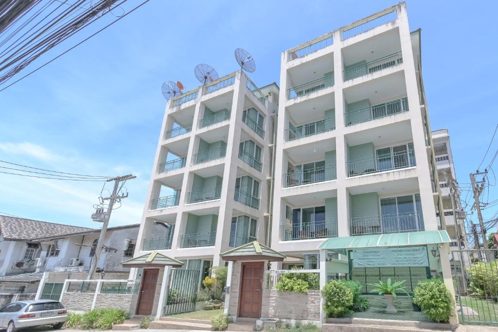 Shamrock Hotel Pattaya photo 2