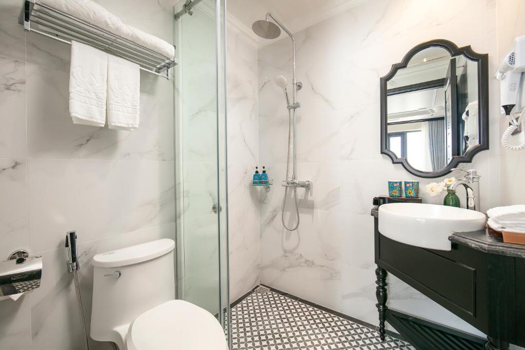 Amira Hotel Hanoi
