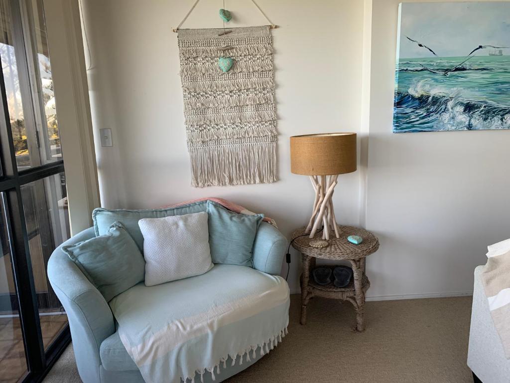 Views and Sounds of the Sea - 2 bedroom 2 bathroom photo 3