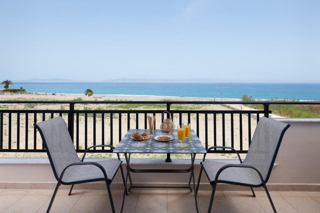 White&Blue luxury suites photo 3