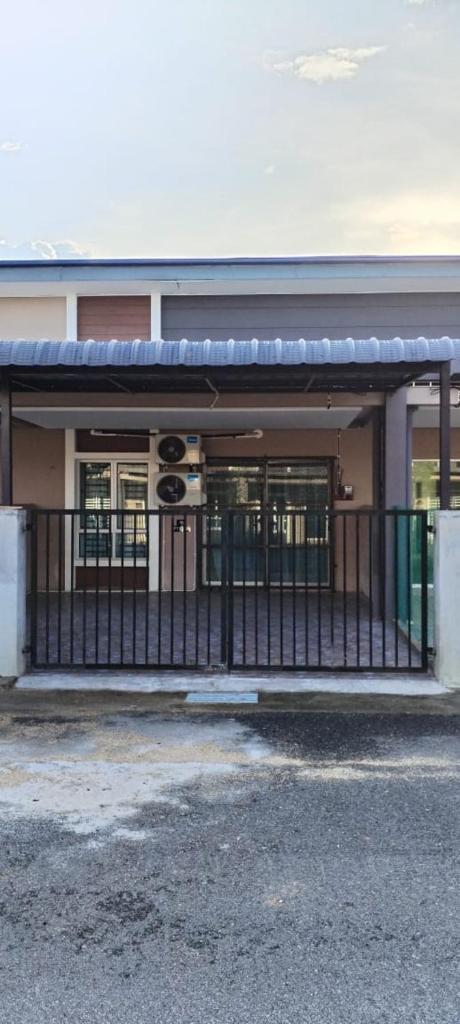 Sobey Laris Homestay PASIR MAS