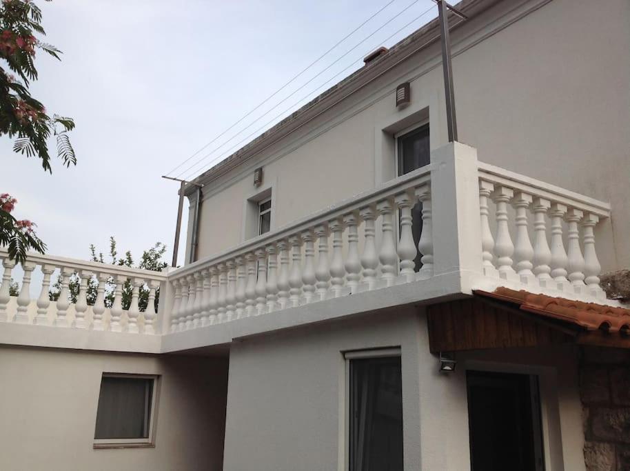 Lukari Vacation Home photo 1