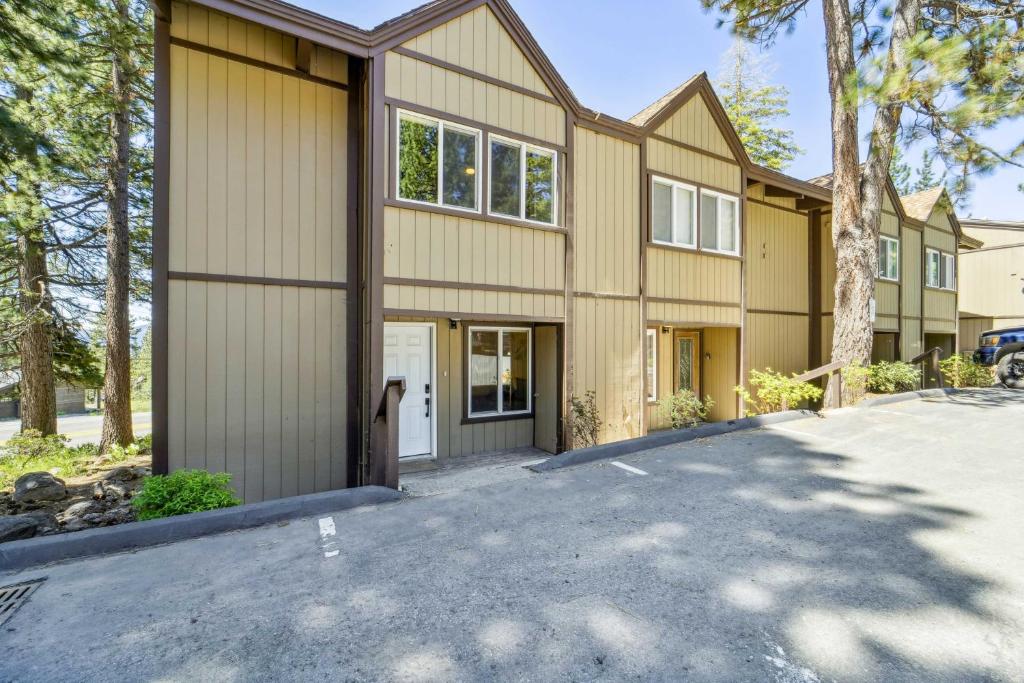 Tahoe City Vacation Rental with Pool Access and Views! photo 2
