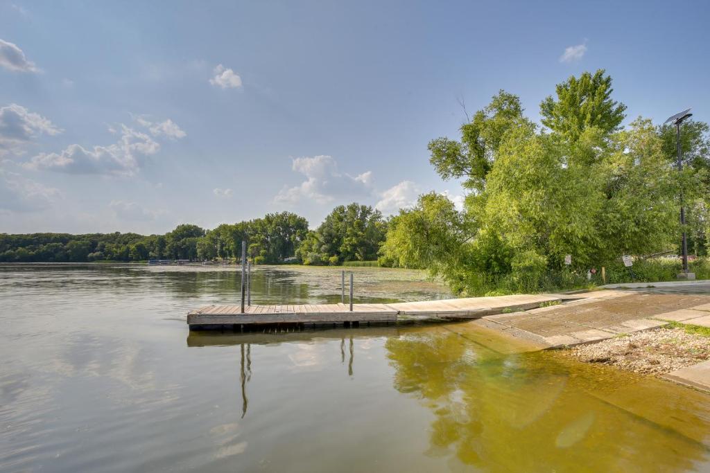 Faribault Home with Deck Near Cedar Lake Boat Ramp! photo 2