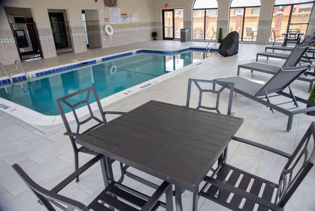 Days Inn by Wyndham Amarillo - Medical Center photo 2
