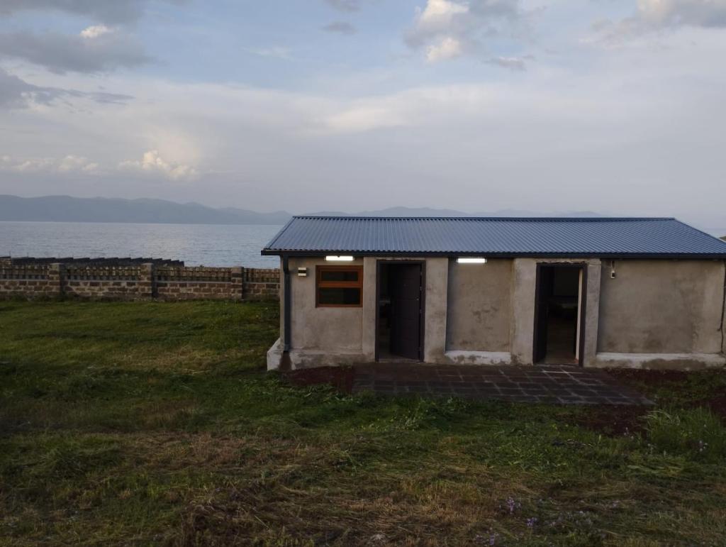 Sevan - Tarzu Rooms photo 2
