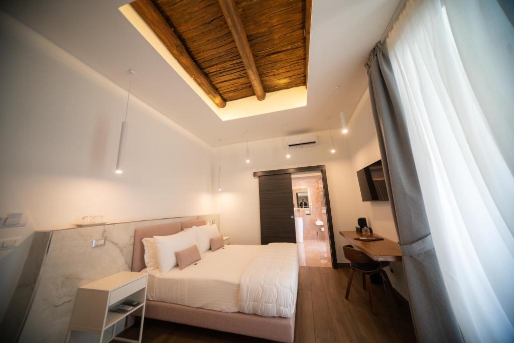 4heavens_naples photo 2