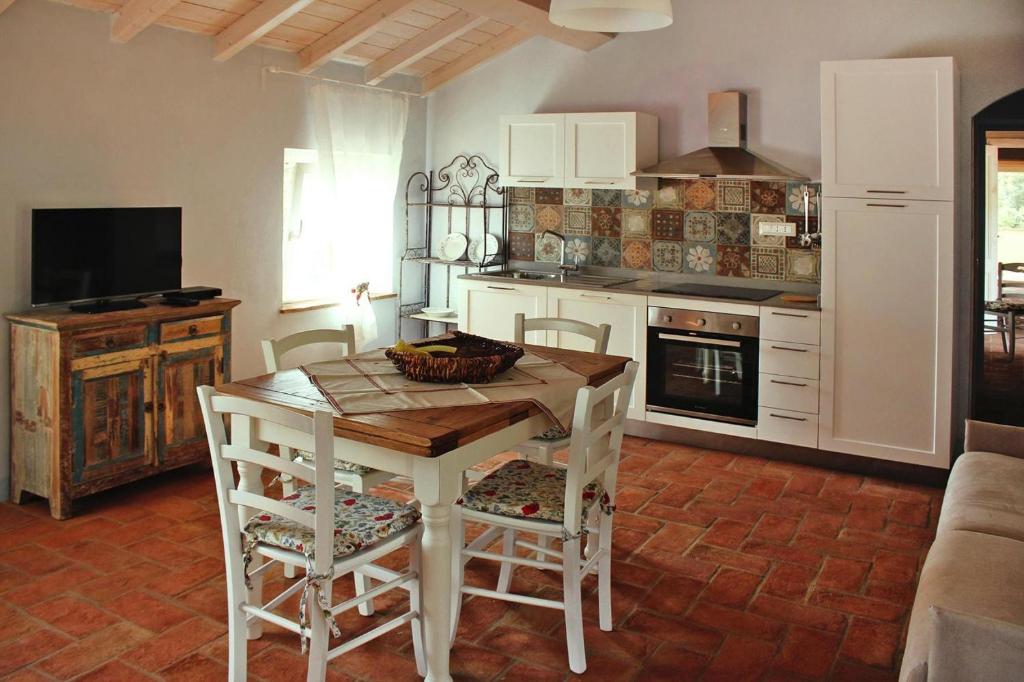 Apartment Mulino della Rivolta with shared pool in Colognole photo 4