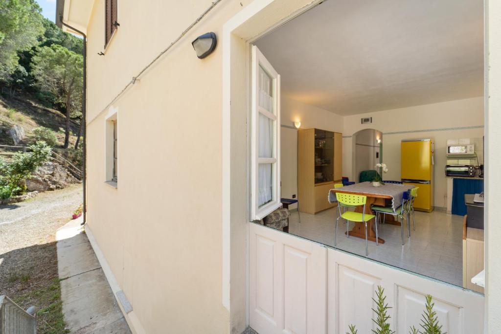 Anna's House photo 3