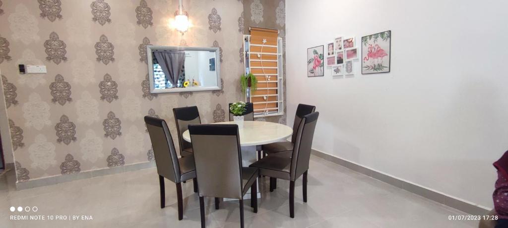 Izora Homestay