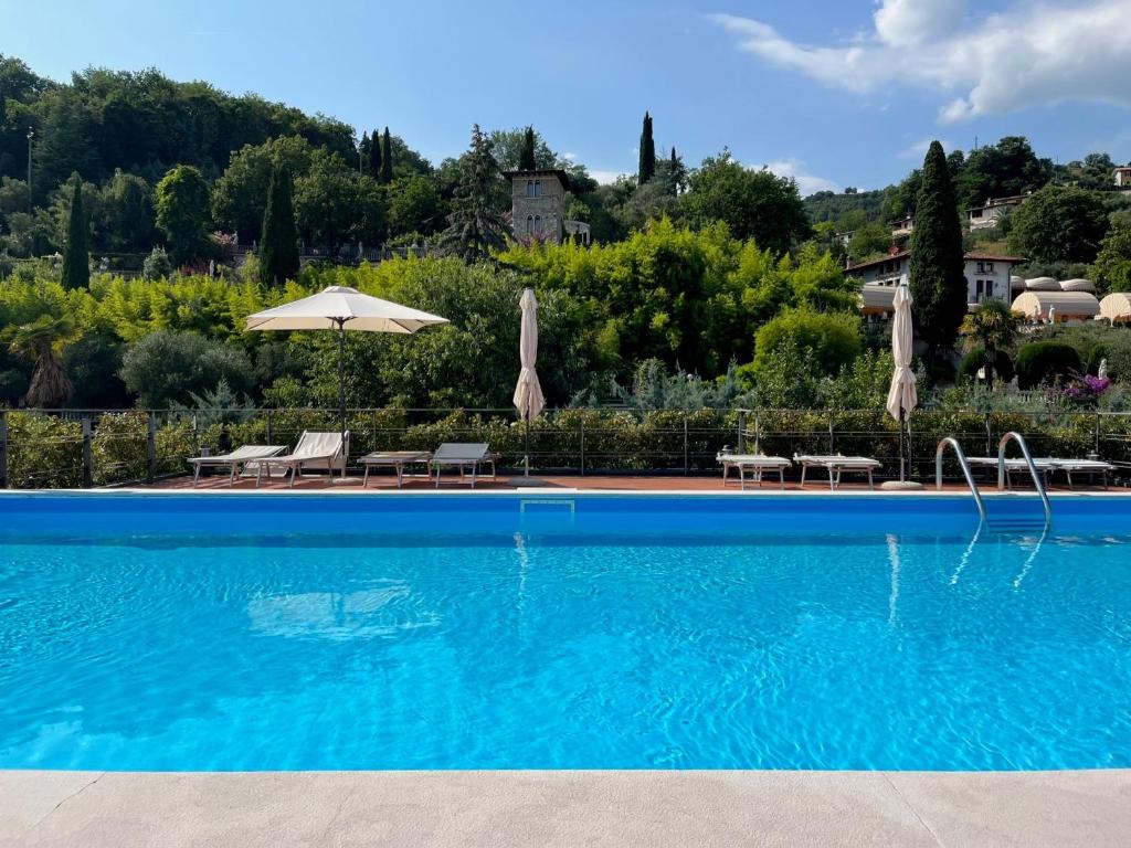 Feli Holiday Home - Panoramic pool lake view in Gardone Riviera photo 4