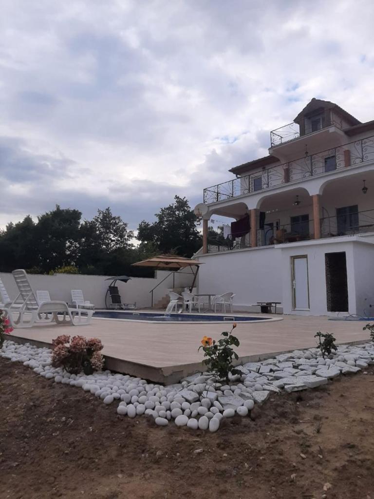 Villa Guesthouse Luna photo 2