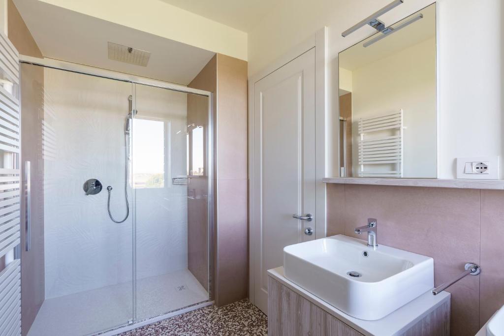 Ca' Barbieri San Dona'- Calm and Comfort in the Veneto countryside - Tap to explore photos