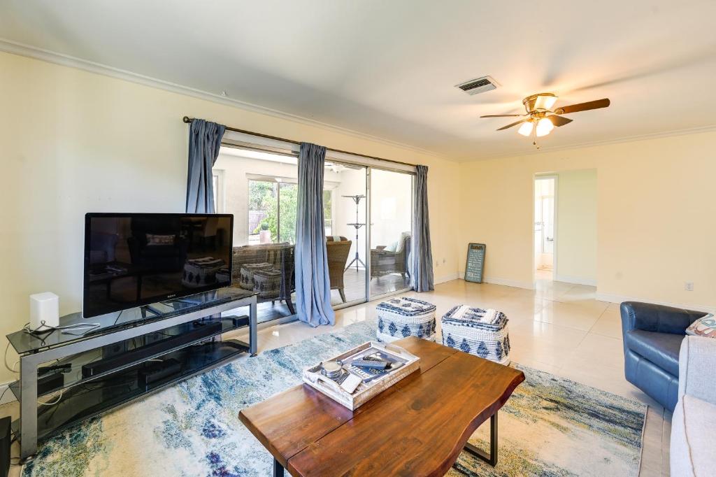 Pet-Friendly Naples Vacation Rental Near Beach! photo 4