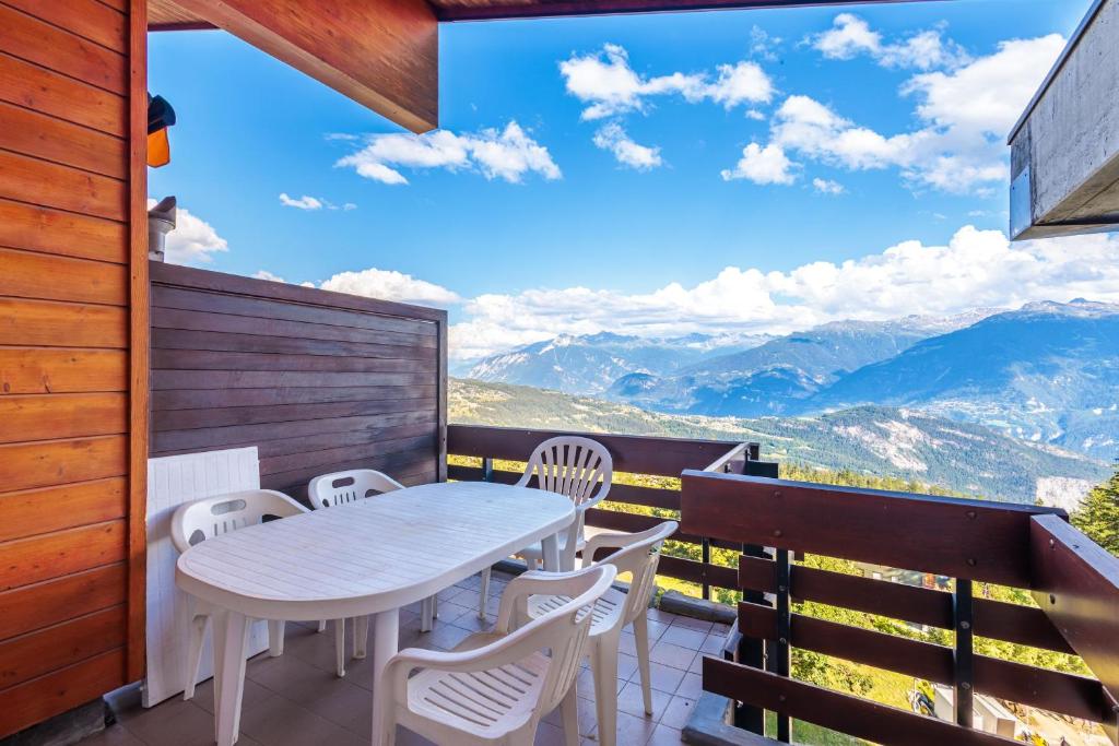 Superbe appartement, en 2 parties, au centre d'Anzère photo 3