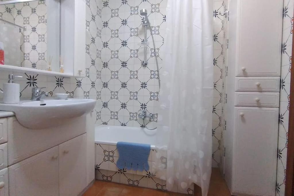 Beautiful apartment with nice view to the port photo 1