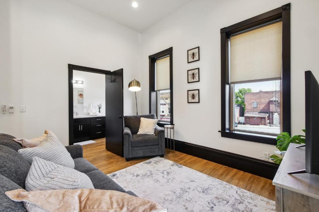 Charming Millersburg Apartment in Downtown! photo 4