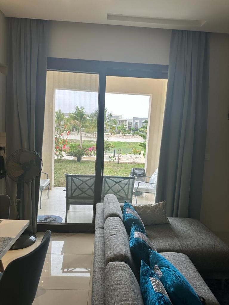 Apartment in Hawana,Rotana photo 1