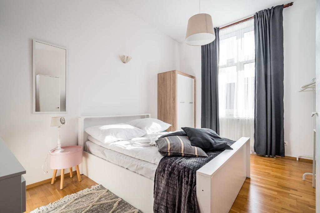 Apartment Krakowska City Center WAWELOFTS, Krakow