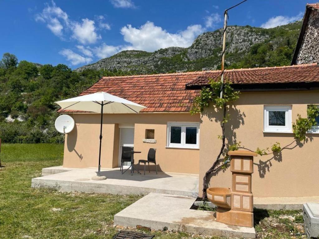 Holiday house ISIDORA