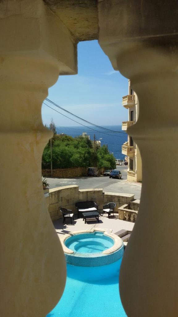 Villa Xemxija photo 2