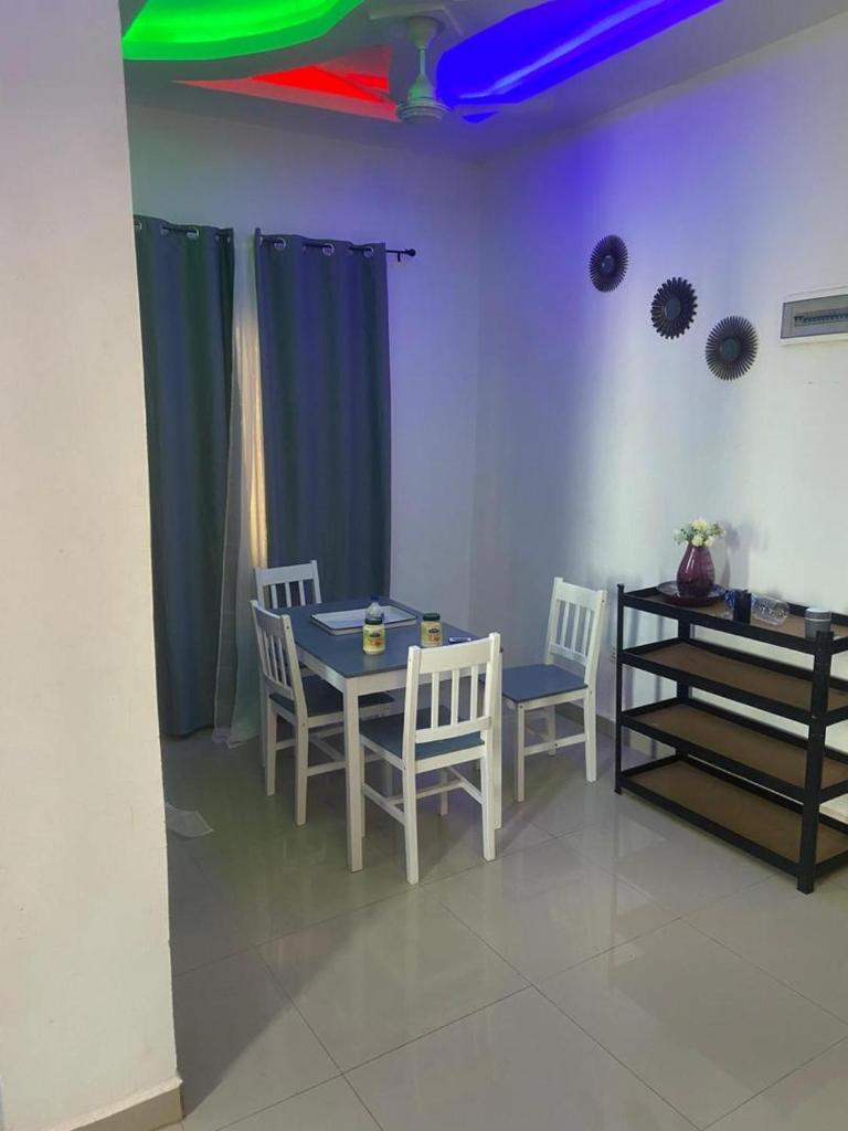 Rahims 3 bedroom Bungalow - Dalaba photo 2