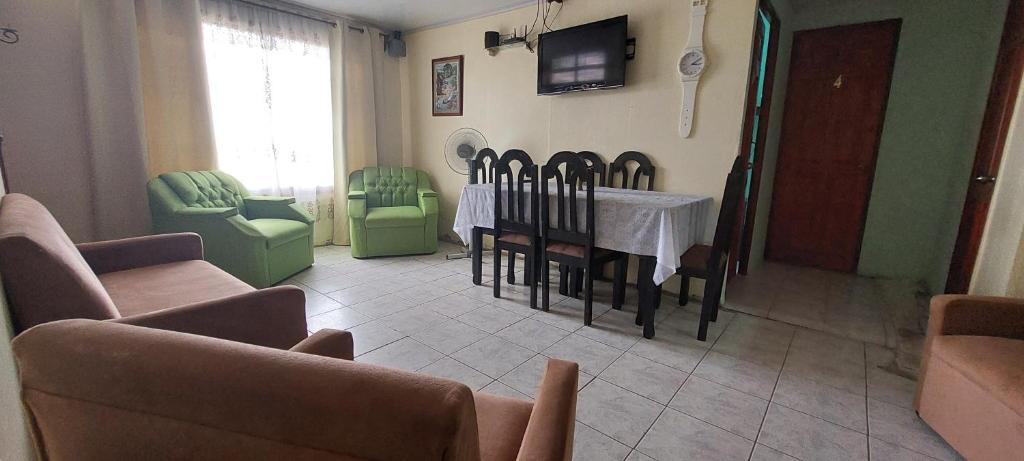HOSTEL CASA MARINA photo 2