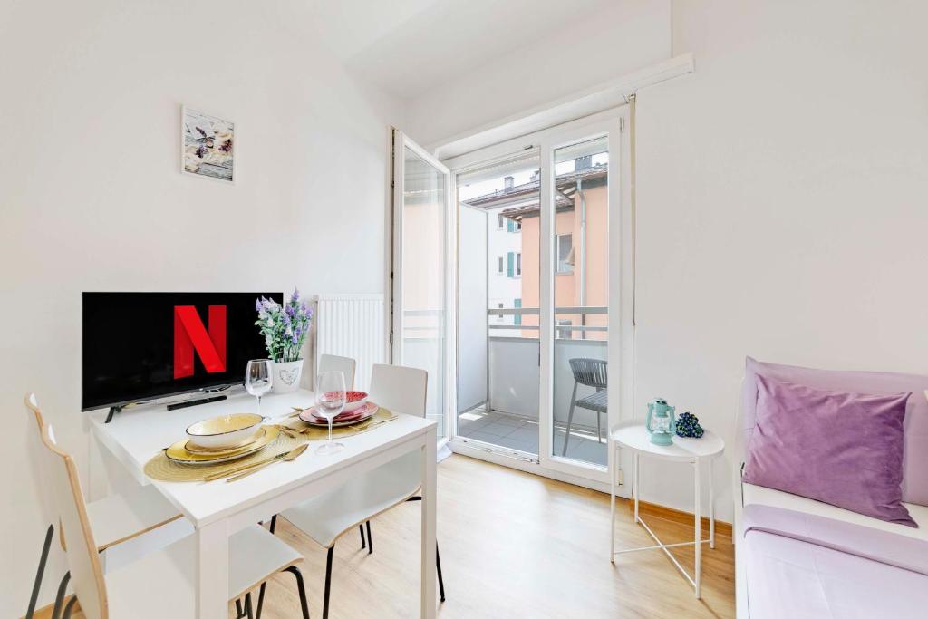 Violet Suite 5* Lugano City for 4 Guest photo 1