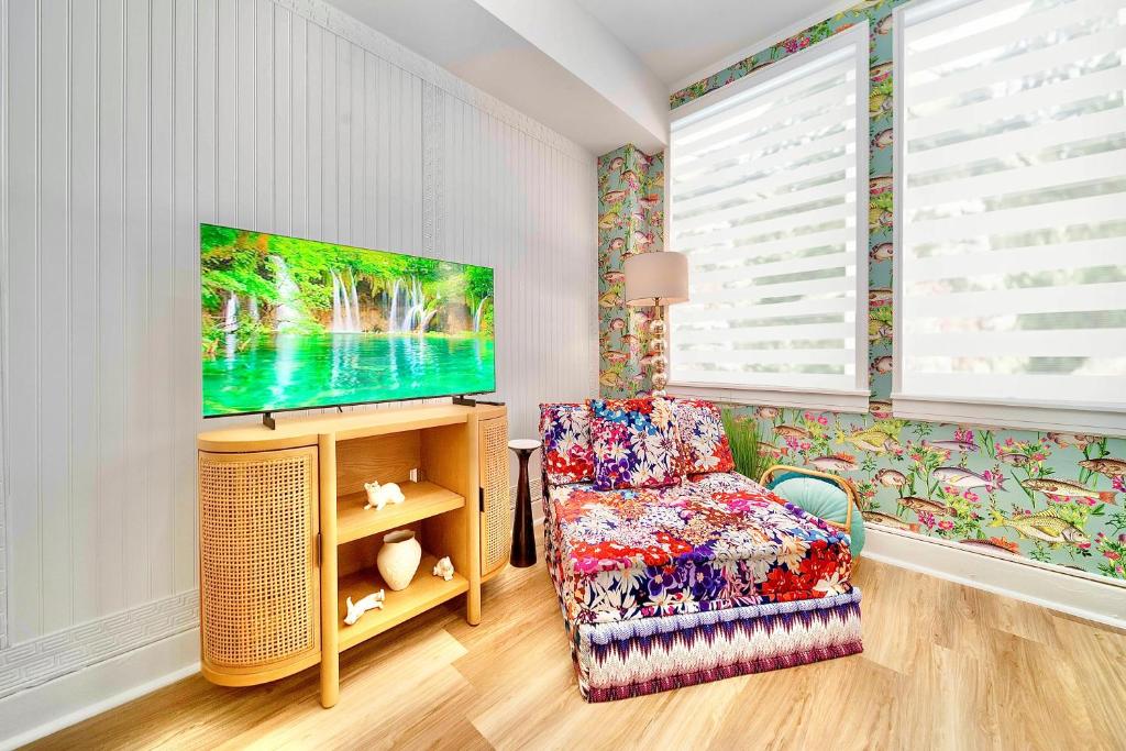 Studio in the heart of Palm Beach, free valet parking included photo 3