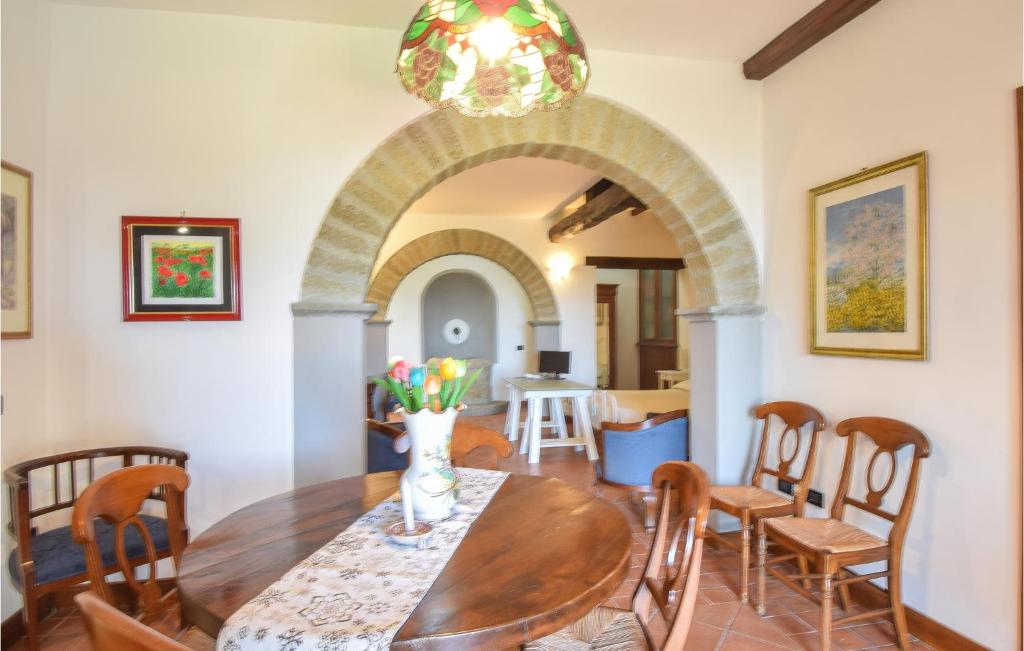 Stunning Apartment In Bracciano With Wifi photo 1