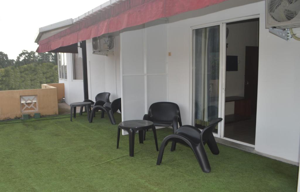 Paramount Residence 3 photo 1