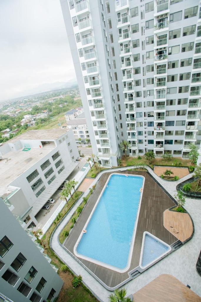 Central Wall Hue homestay