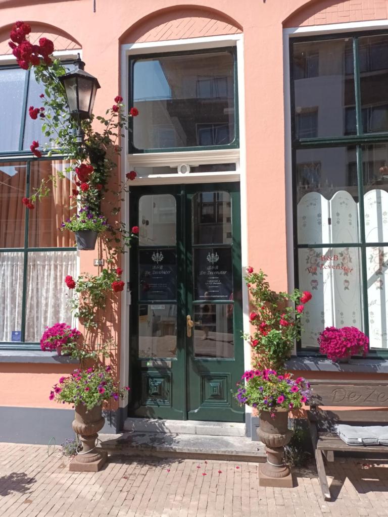 De Zevenster "gevestigd aan de winkelstraat" photo 3