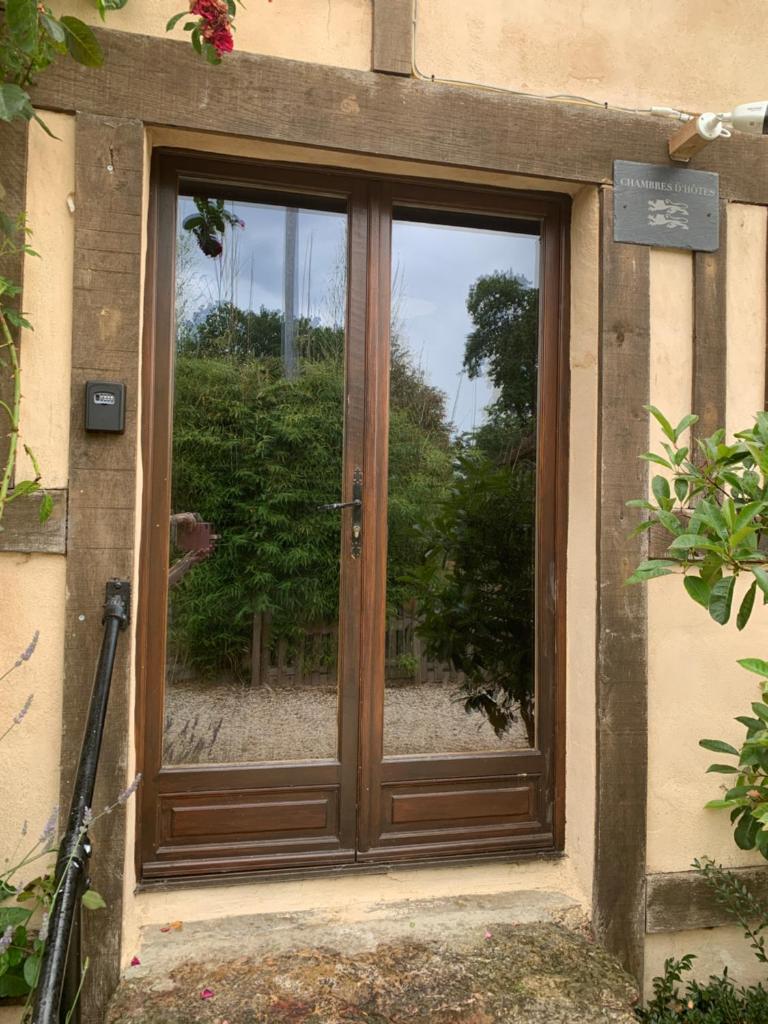 Le Bas Chesnay Chambres D'Hotes Domfront en Poiraie photo 3
