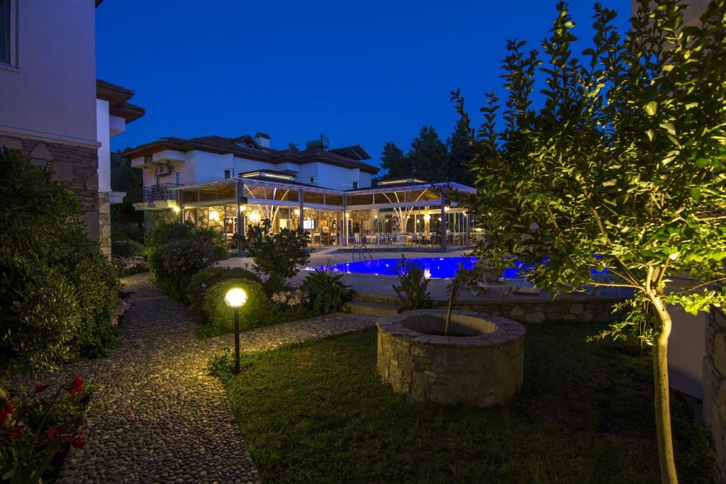 Dalyan Basar Hotel - Tap to explore photos