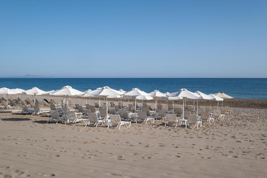 Dimitrios Village Beach Resort photo 3