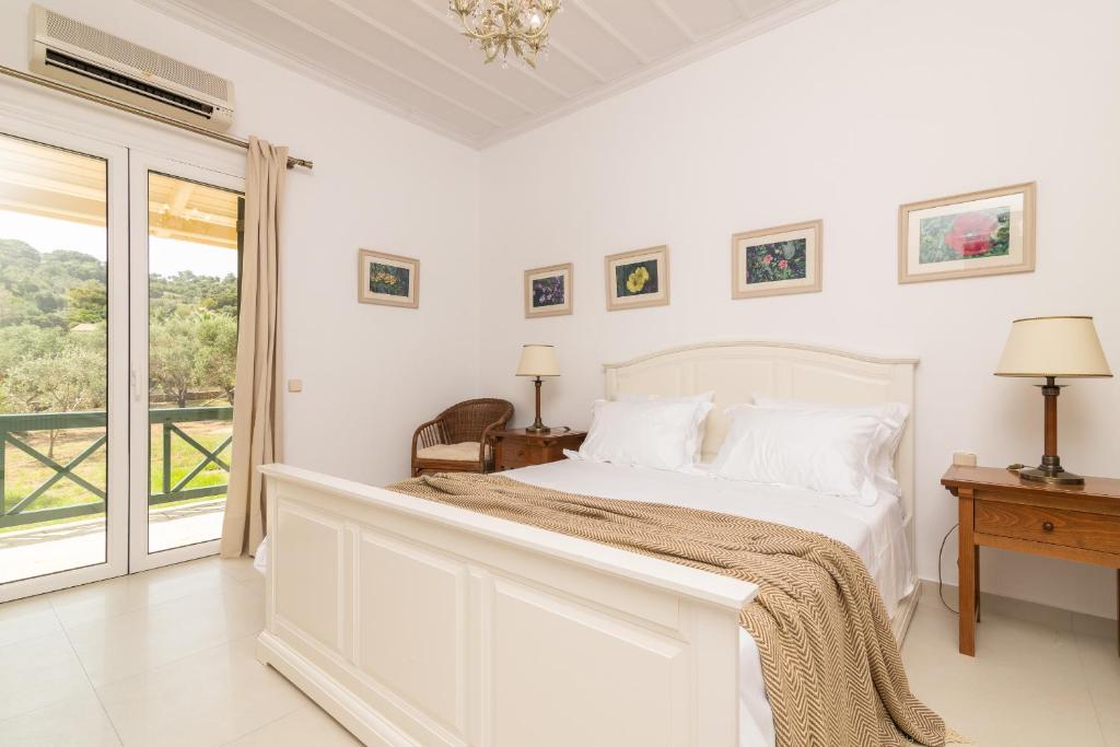 Villa Verdi - Your Family Oasis! photo 2
