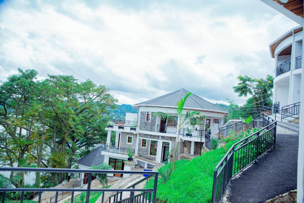 KIGUFI HILL, Agape Resort & Kivu Edge photo 1