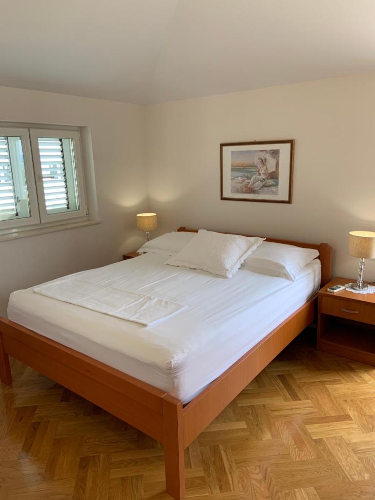 Villa Mara Promajna photo 3
